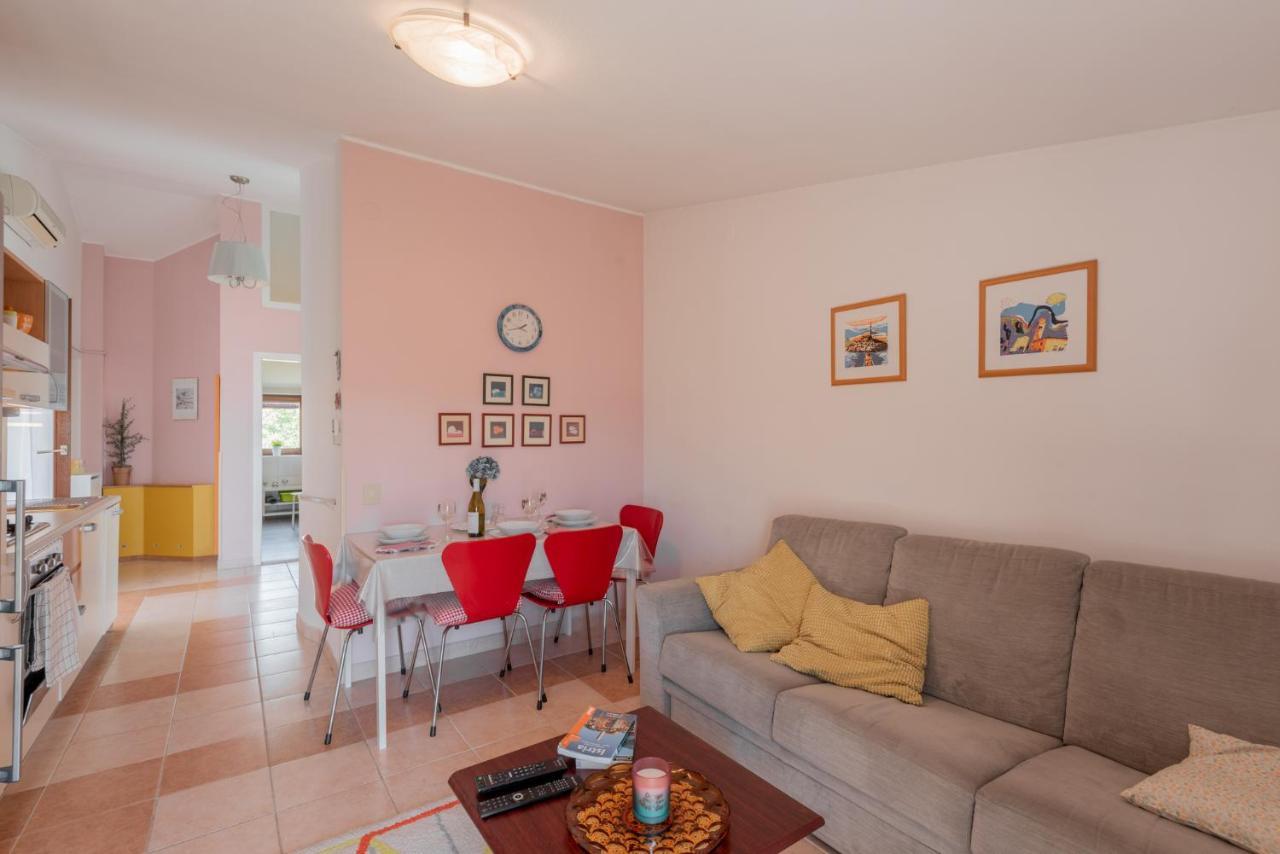 Apartment Anna 2 Pula Exterior photo